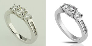 Read more about the article How To Make Jewelry Photo More Attractive By Using Shadows And Reflections?